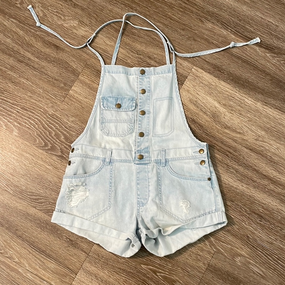 Billabong overalls shorts
